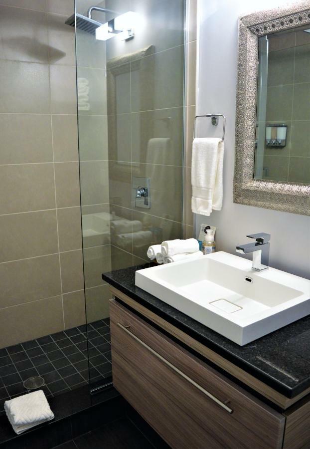 Simply Luxury Stays Ottawa Zewnętrze zdjęcie